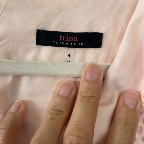 Trina Turk Jacqueline Flutter Sleeve Dress Size 4 EUC - Picture 6 of 8